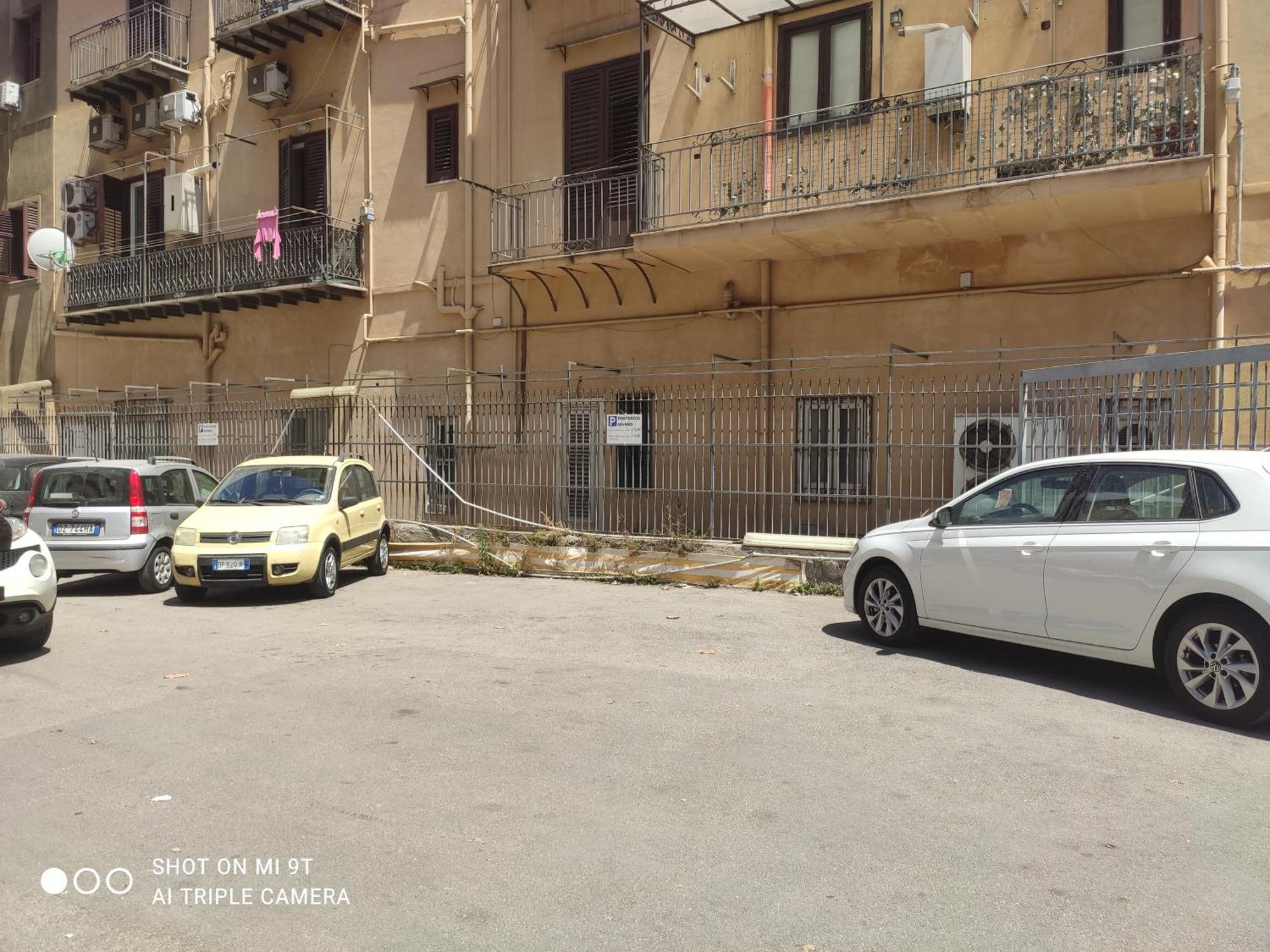 Casa Varco Santa Lucia Palermo Buitenkant foto