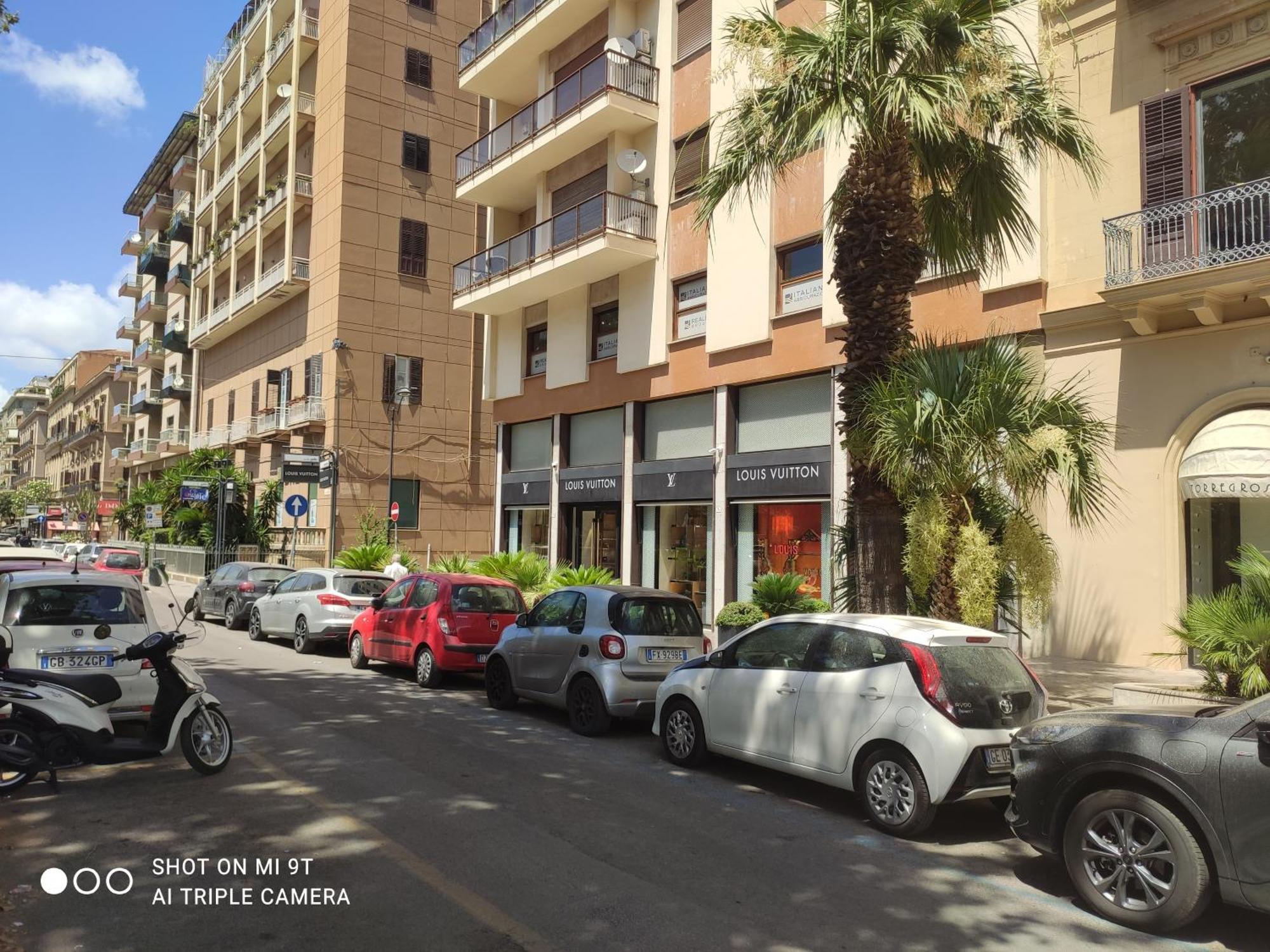 Casa Varco Santa Lucia Palermo Buitenkant foto