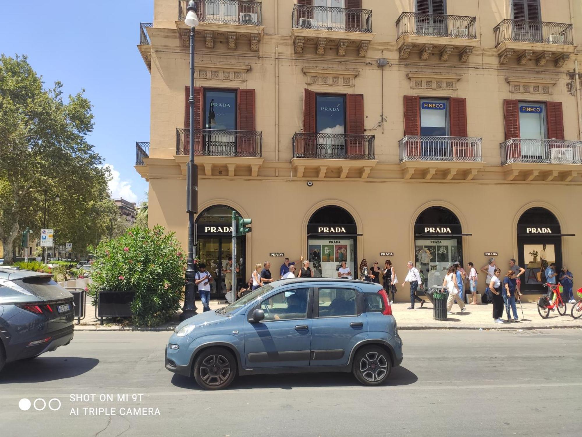 Casa Varco Santa Lucia Palermo Buitenkant foto