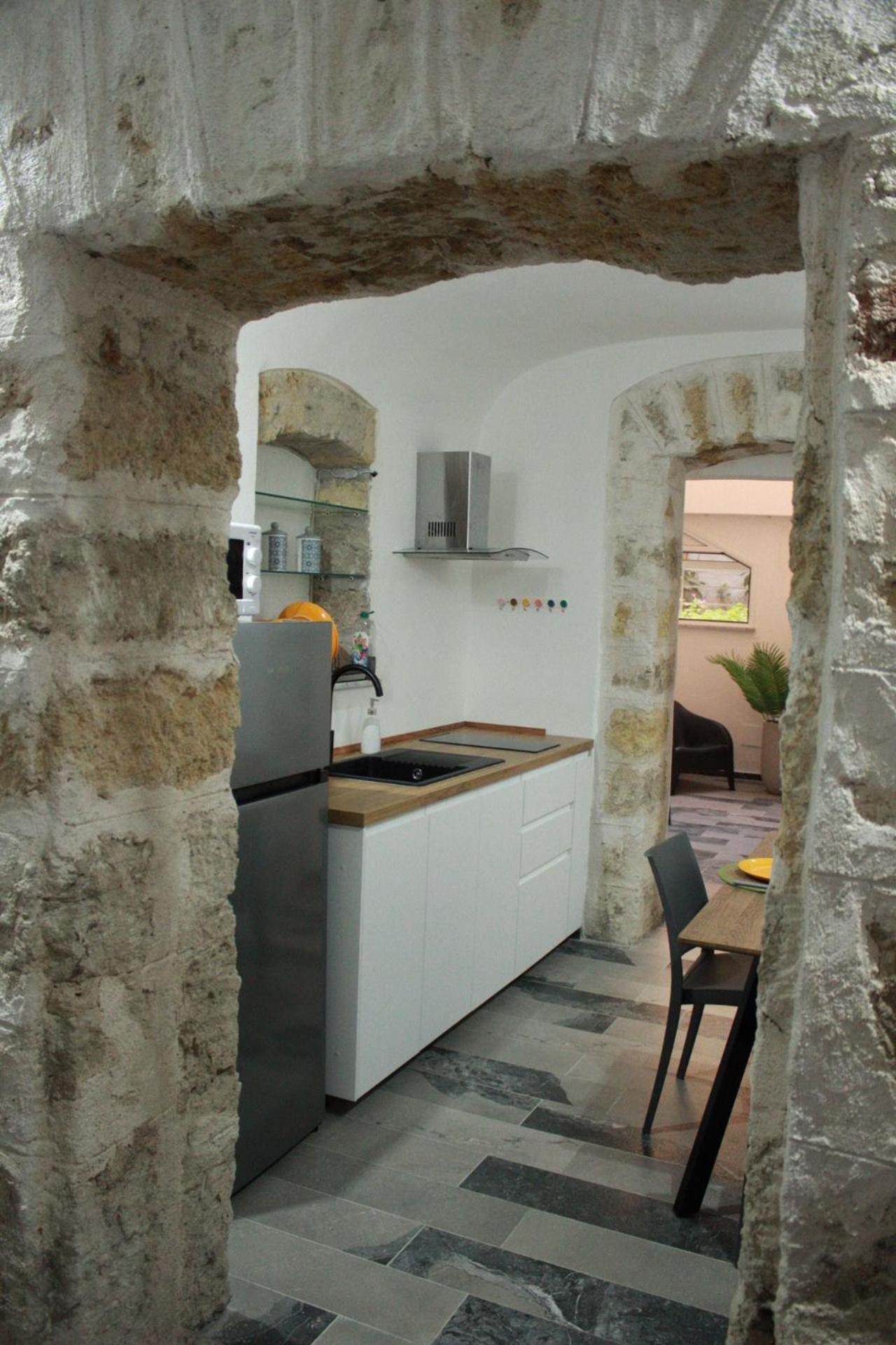 Casa Varco Santa Lucia Palermo Buitenkant foto