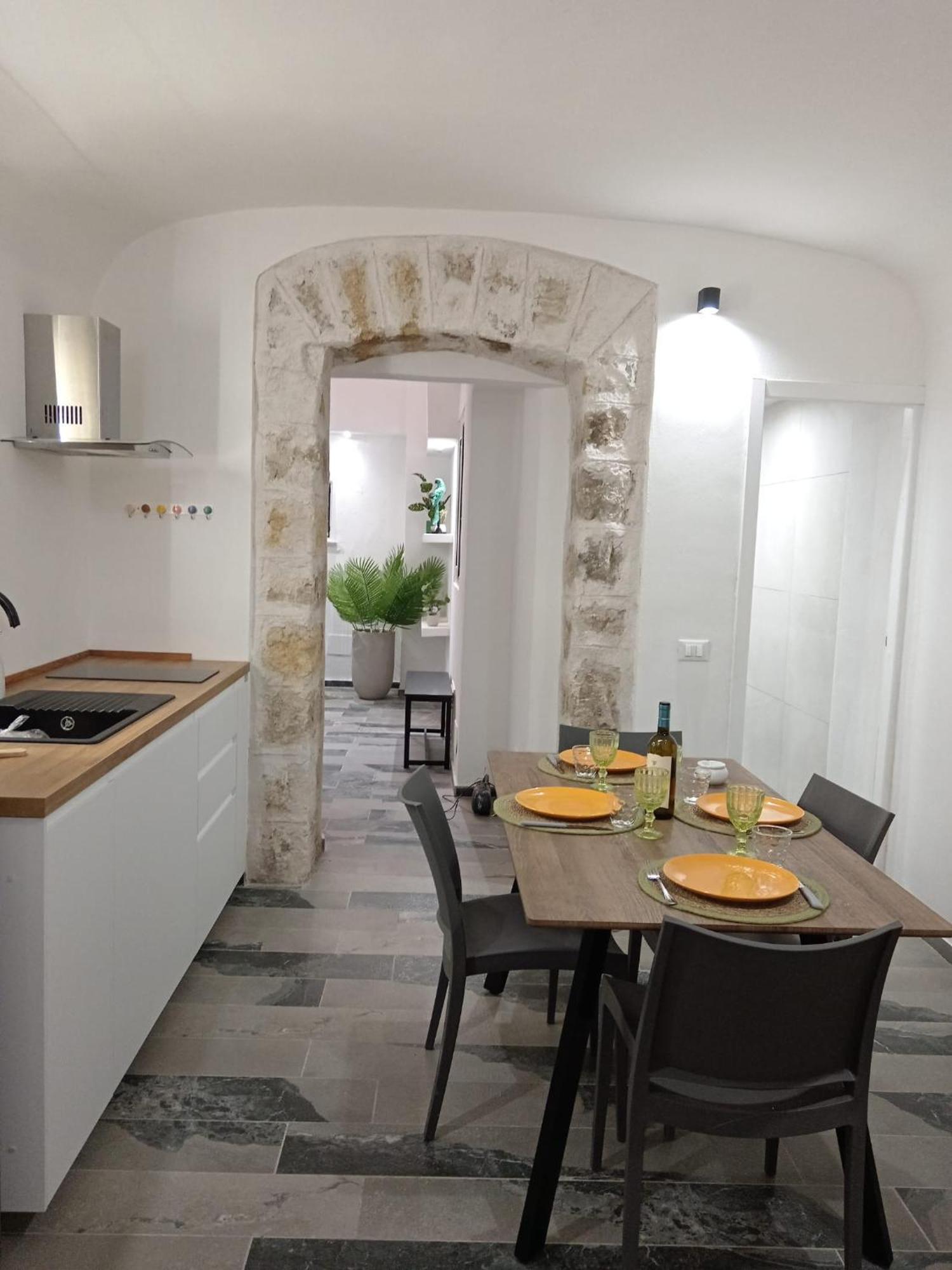 Casa Varco Santa Lucia Palermo Buitenkant foto