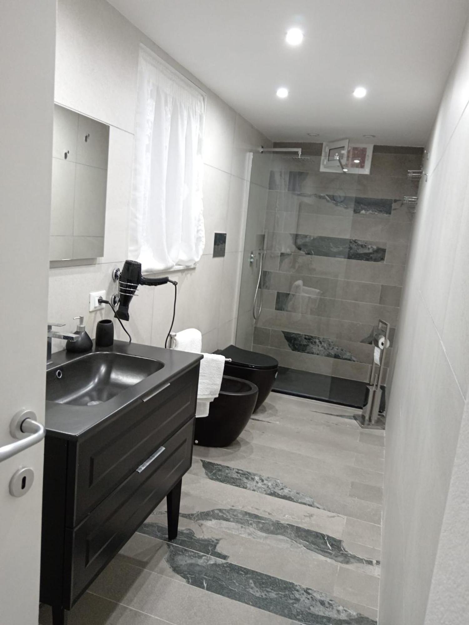 Casa Varco Santa Lucia Palermo Buitenkant foto